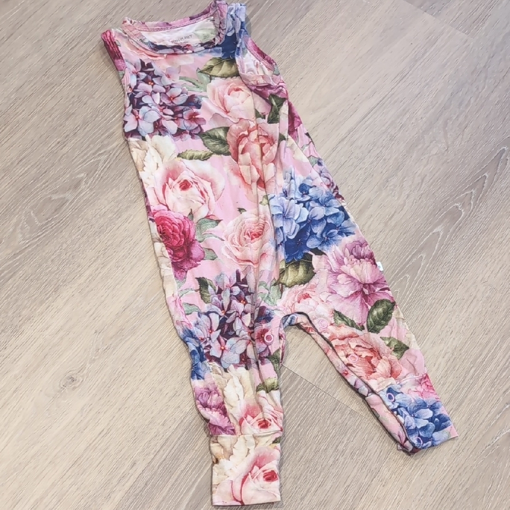 Posh Peanut Pink Purple Floral Footie Kids